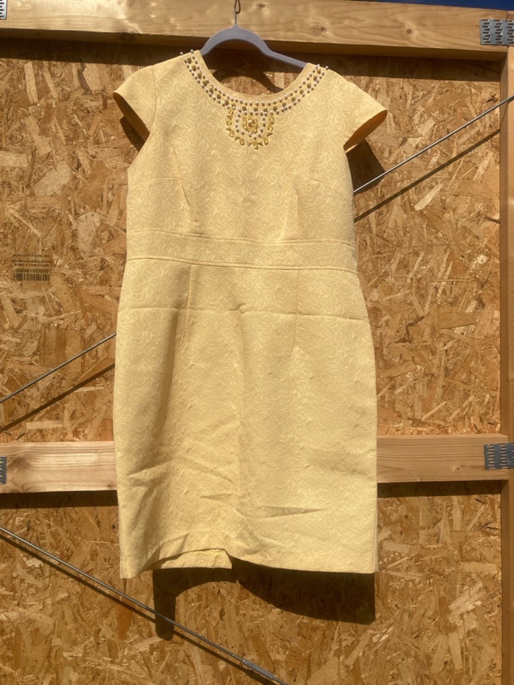 NEW DIRECTION/Yellow  Embellished Cap-Sleeve Dress